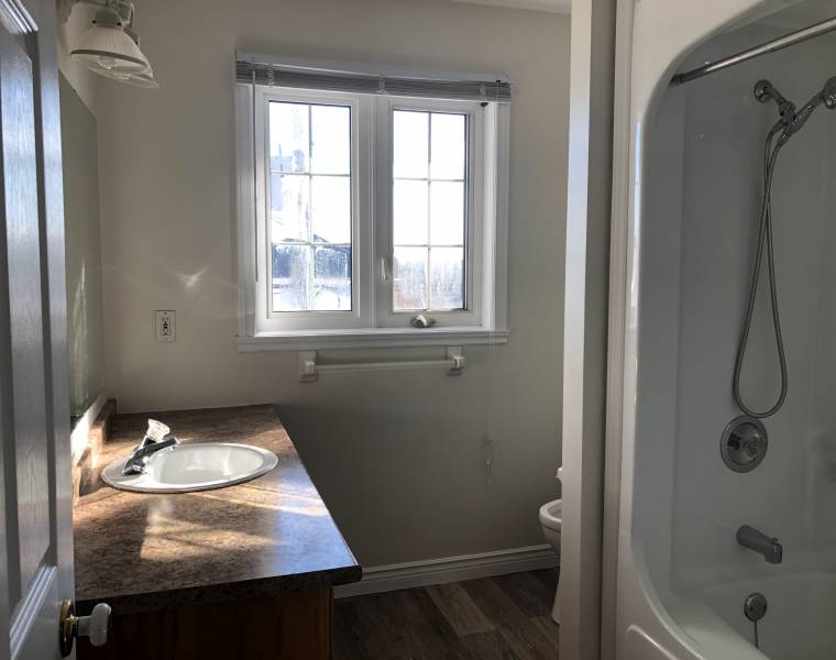 18 Russell Lake Drive, Dartmouth, NS, B2W 6E7 Ansell Property Management