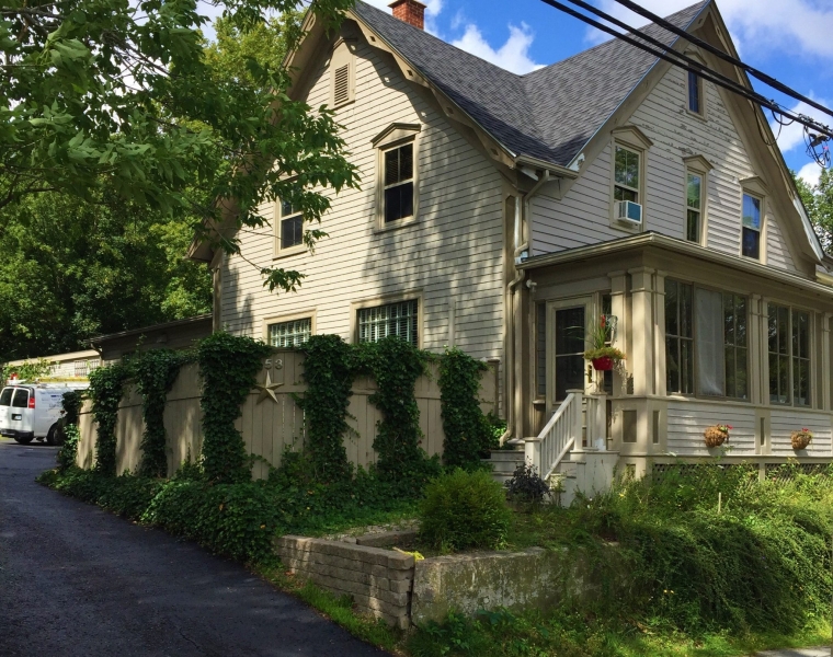 153 Pleasant Street, Bridgewater, NS B4V1N4 Ansell Property Management