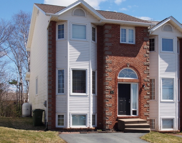 32 Russell Lake Drive, Dartmouth, NS B2W 6J2 Ansell Property Management