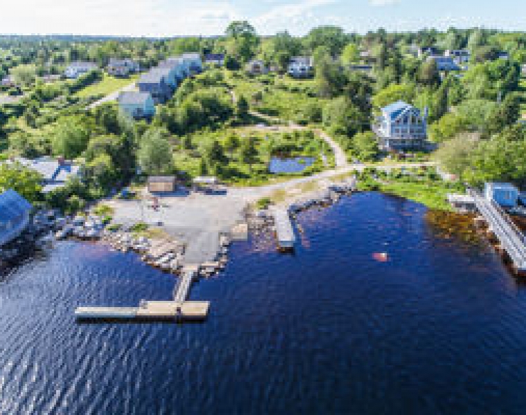 10374 St Margaret’s Bay Rd, Head of Saint Margarets Bay, NS B3Z 1X9