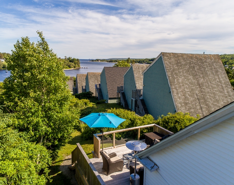 10374 St Margaret’s Bay Rd, Head of Saint Margarets Bay, NS B3Z 1X9