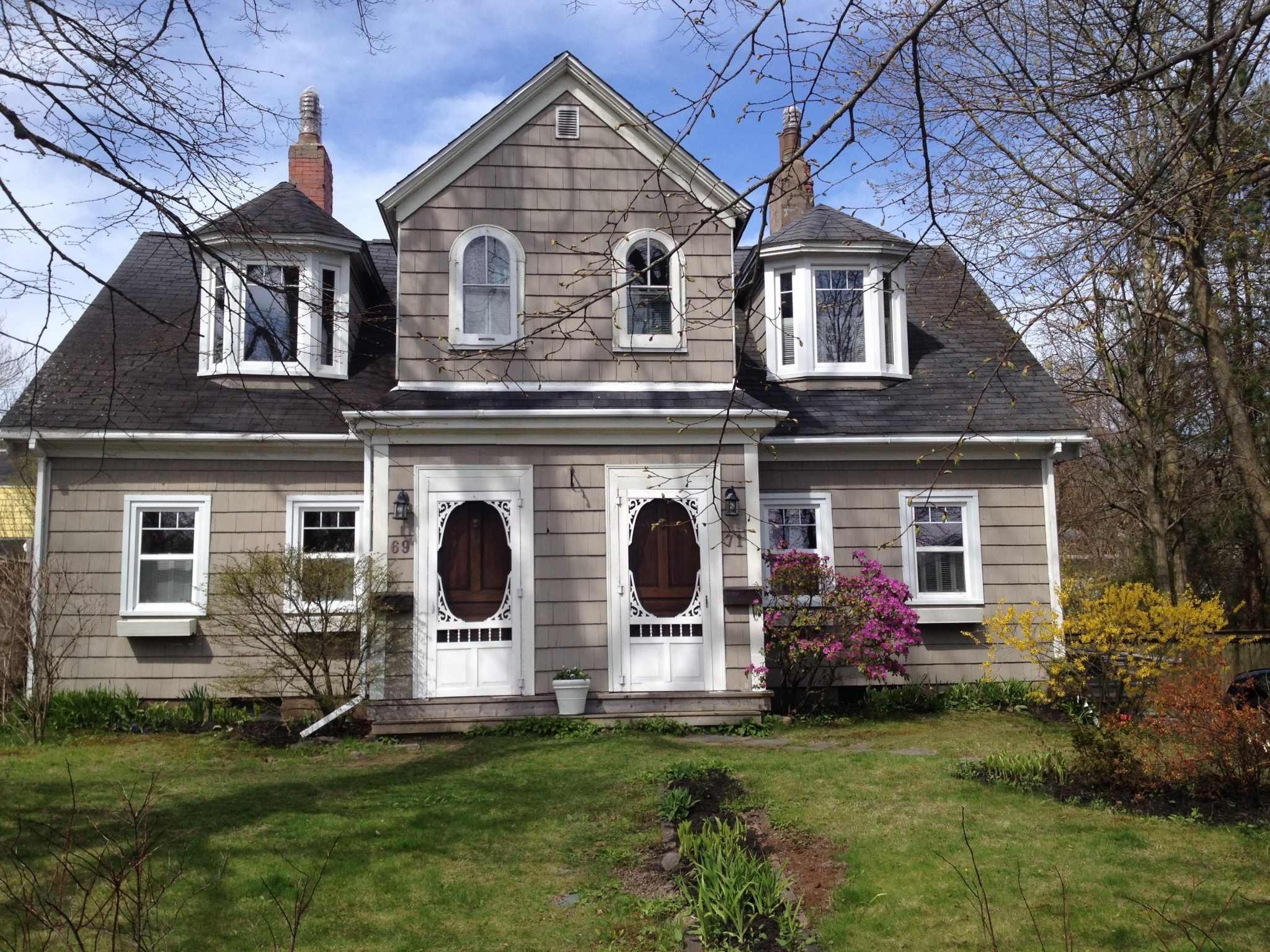 71 Pleasant Street, Dartmouth, NS B2Y 3P4 Ansell Property Management