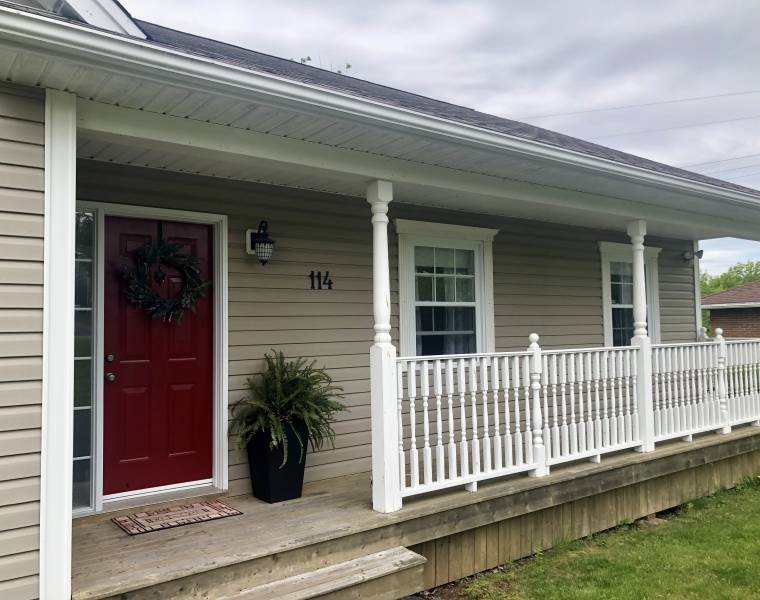 114 Oakes Road, Fall River, Nova Scotia B2T 1J5 Ansell Property Management