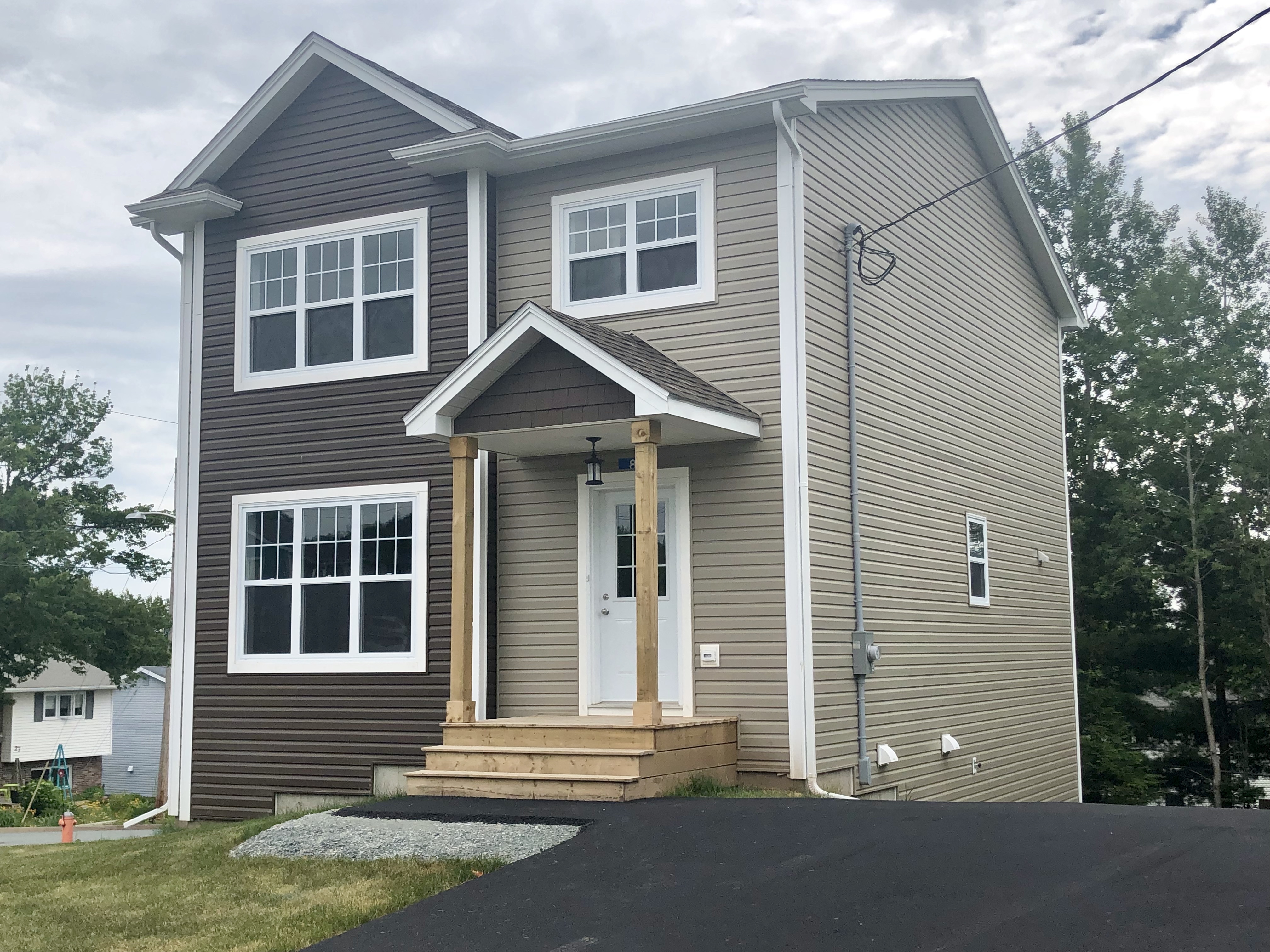 8 Fringe Drive, Middle Sackville, Nova Scotia B4E 3A7 Ansell Property