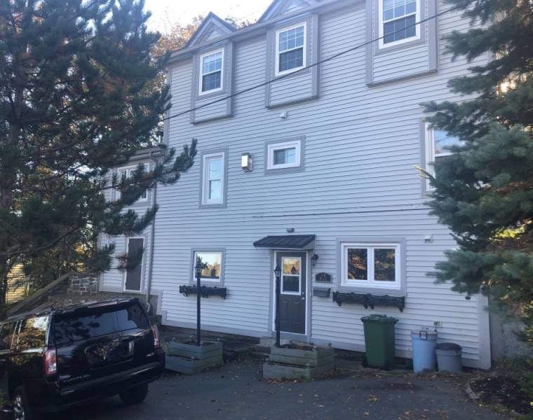 19 Oak Street, Dartmouth, Nova Scotia B3A 1Z1 Ansell Property Management
