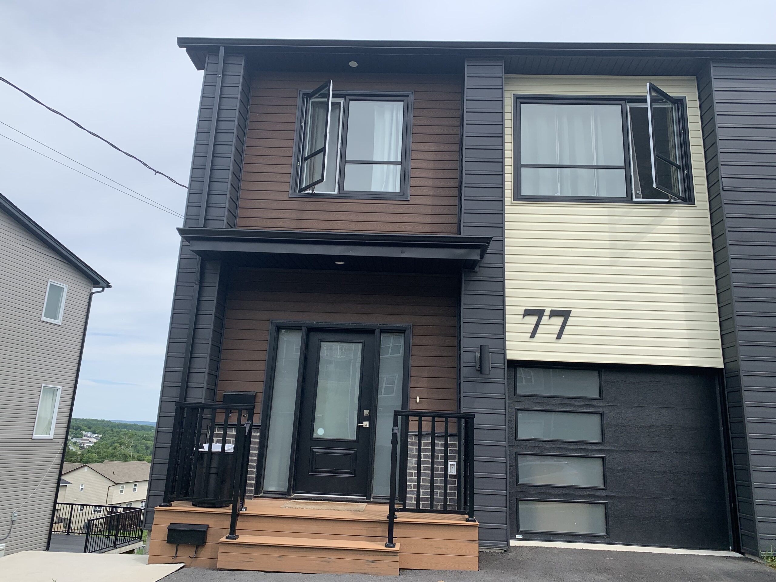 77 Executive Drive, Sackville, Nova Scotia B4E 3A7 Ansell Property