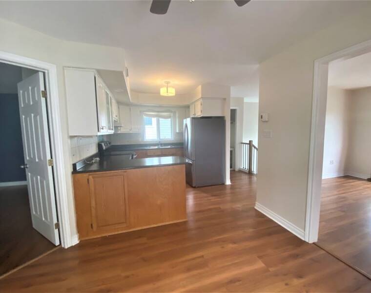 36 Bianca Court, Middle Sackville, Nova Scotia B4E 3E2 Ansell