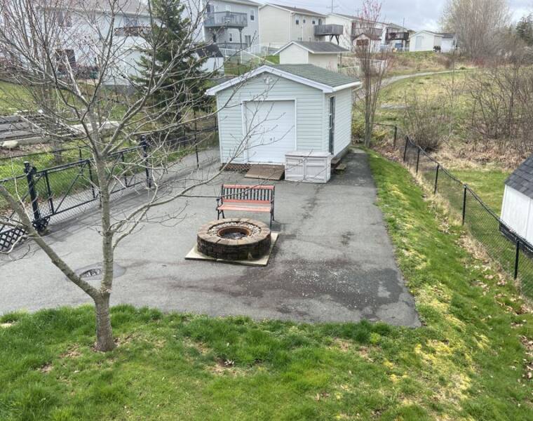 1208 Sackville Drive, Middle Sackville, Nova Scotia B4E 3G1 Ansell