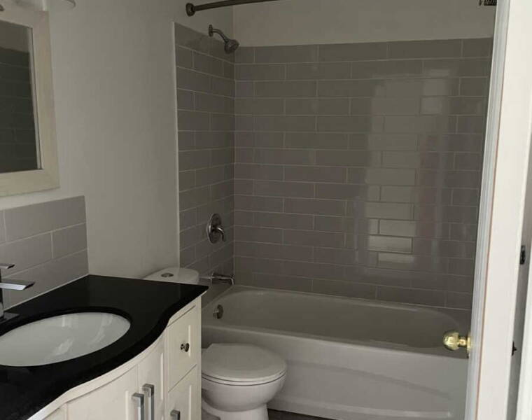 75210 Collins Grove, Dartmouth, Nova Scotia B2W 6B3 Ansell Property